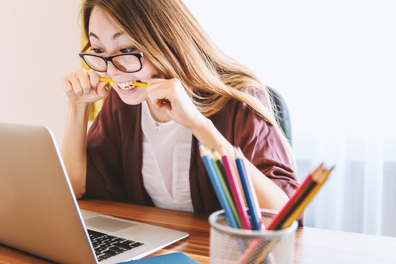 Schule Schülerin lernen Wie kann man besser in der Schule werden